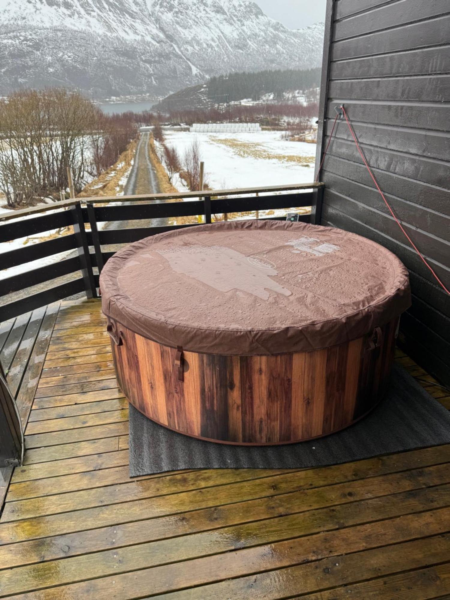 Feriehus Hus I Olderfjord Lyngværet